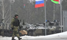 Страшны сон Прыбалтыкі спраўдзіўся: расійскія войскі застануцца ў Беларусі
